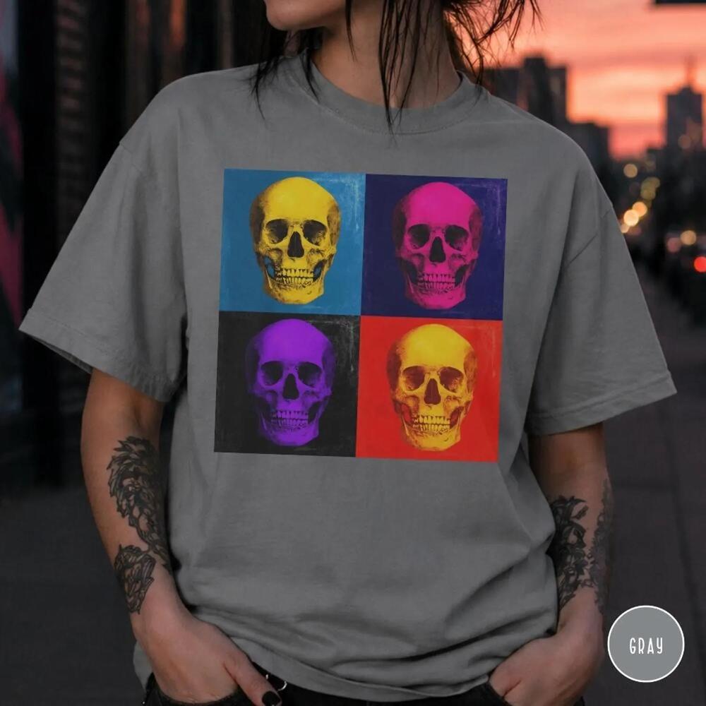 Pop Art Skull S T-Shirt Or  Funny Halloween Goth Graphic